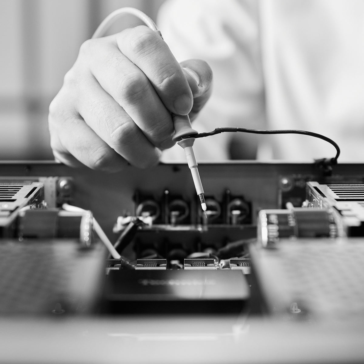 Technics SL-1210MKX being assembled by hand at the Technics factory